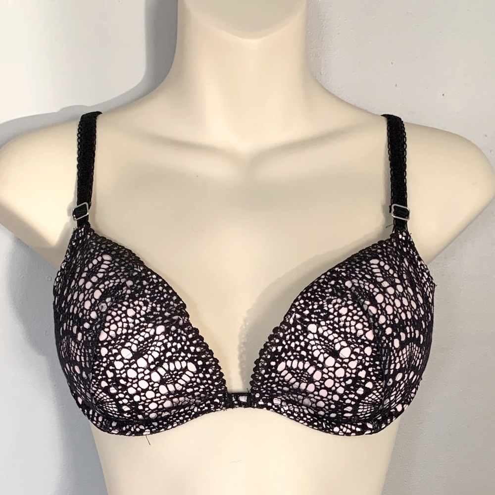 Victoria’s Secret push up padded demi bra 34B